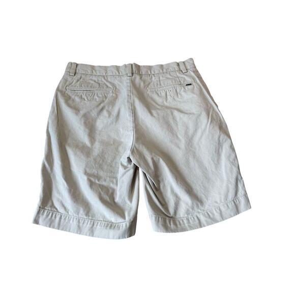 POLO Ralph Lauren Men's Shorts, Size 32, Tan Khaki shorts; Classic fit; 9" - Picture 2 of 8